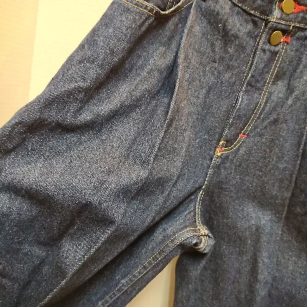 80s Vintage Osh Kosh Jeans Pleated 2 Button Zip 24" Waist - Picture 2 of 6